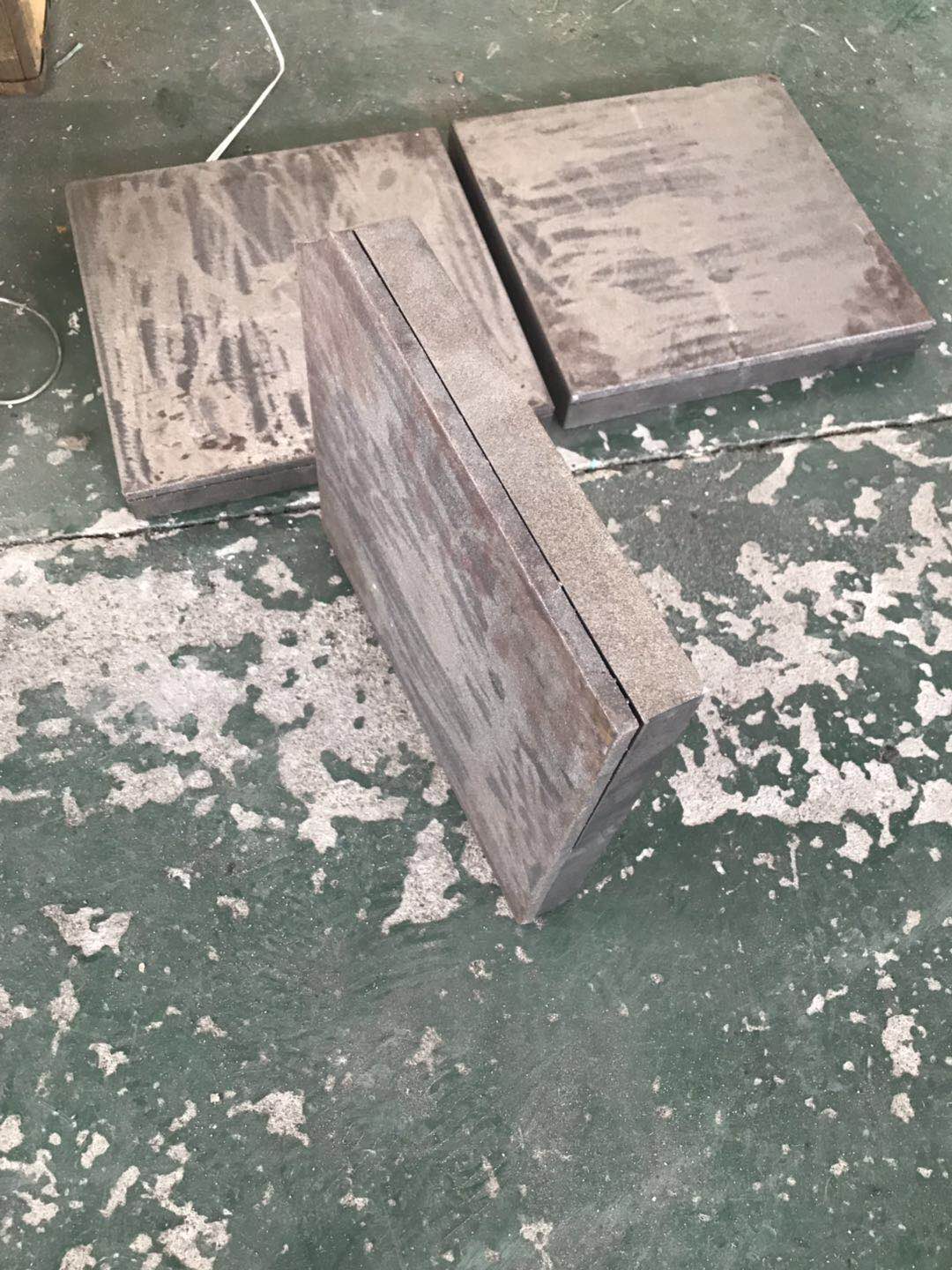 复合耐磨板与堆焊板